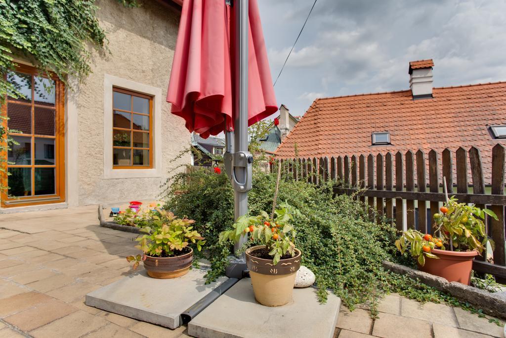 Amazing 5 Bedroom House Krumlov 82 - 4 Min Walk To Main Square Cesky Krumlov Exterior photo
